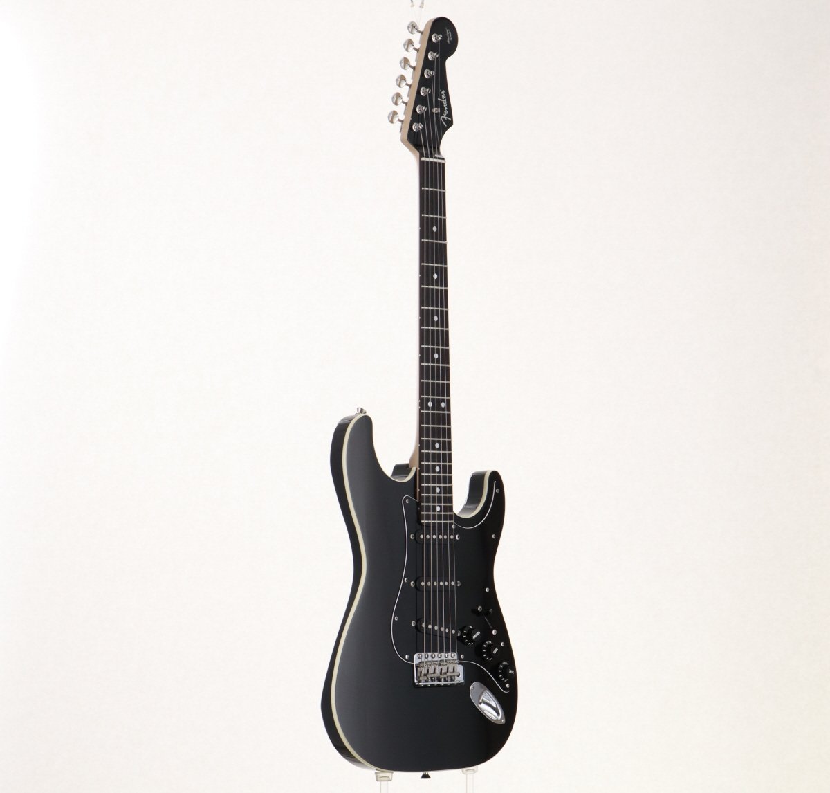 Fender Japan AST-M Black Aerodyne Stratocaster Medium Scale 【名古屋栄店】（中古/送料無料）【楽器検索デジマート】