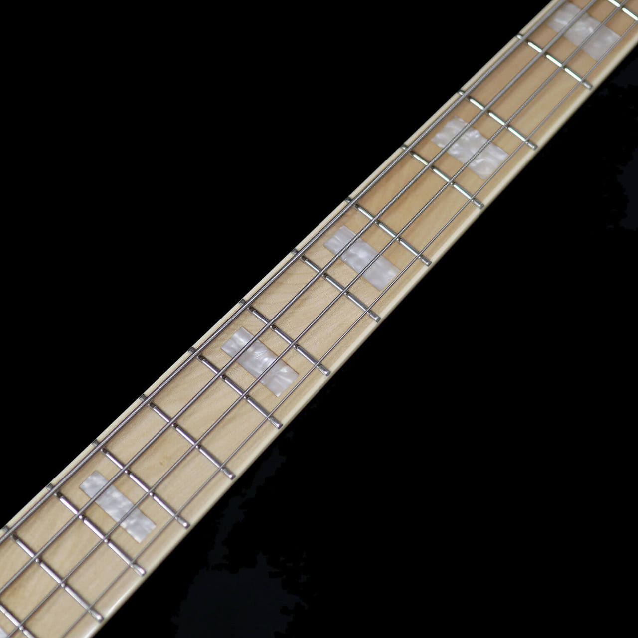 Sギャラナージャズベースタイプ　メンテナンス済み。新品弦付属❣️ Amazon.com: CNZ Audio JB Electric Bass Guitar- Fiesta Red