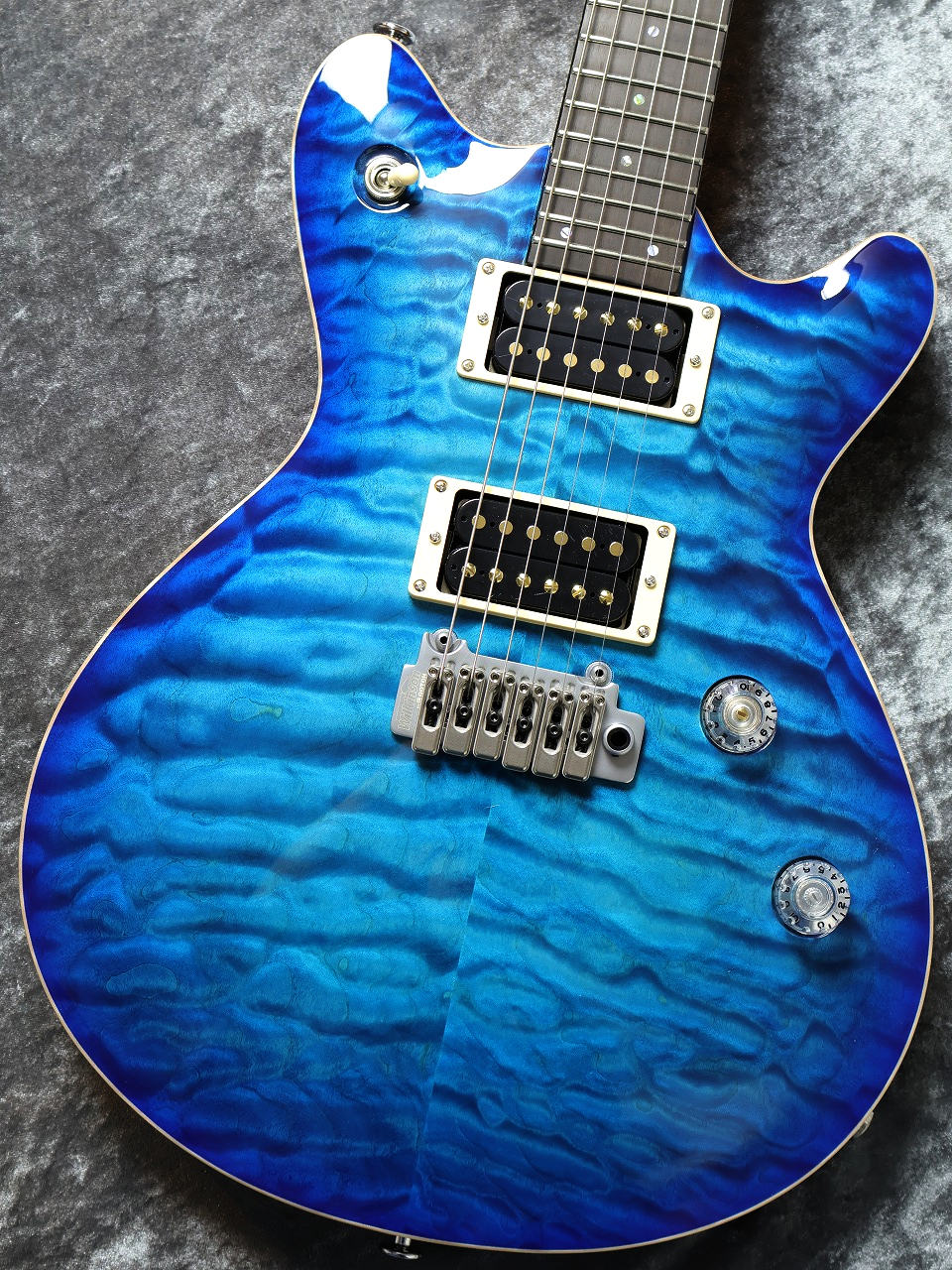 T's Guitars Custom Order Arc-Standard 24 5A Quilt Aqua Burst