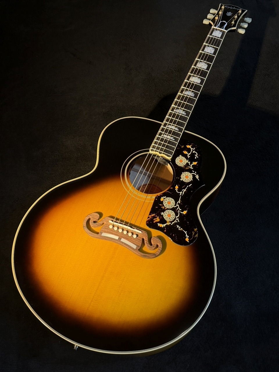 Epiphone Inspired by Gibson Custom 1957 SJ-200 Reissue -Vintage