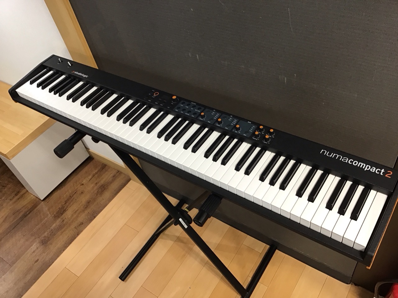 Studiologic Numa Compact 2【現物写真】（中古/送料無料）【楽器検索