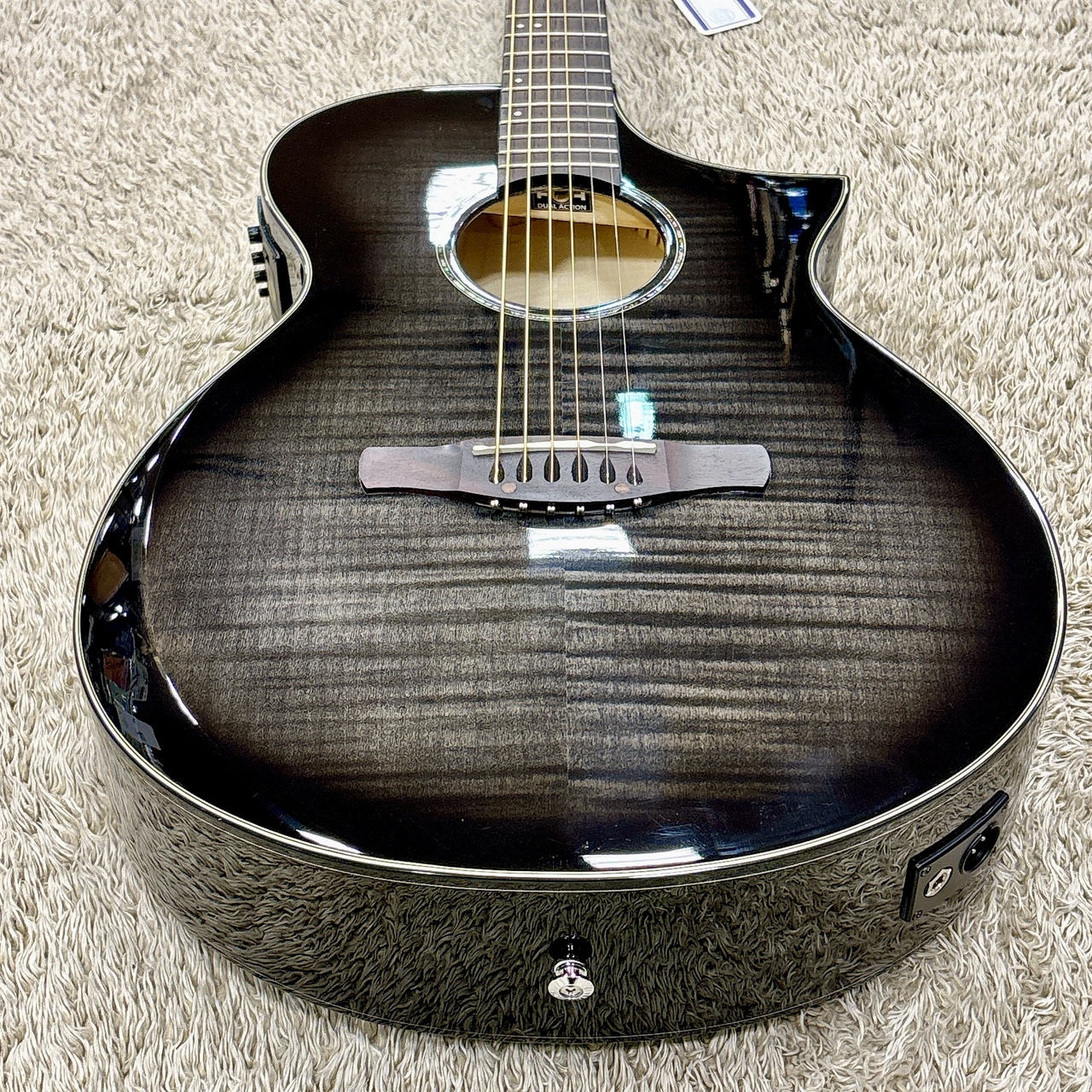 2023.03購入ほぼ未使用Ibanez エレアコブラックAEWC400-TKS Ibanez(アイバニーズ) / AEWC400-TKS AEWC400-TKS/エレアコ/純正