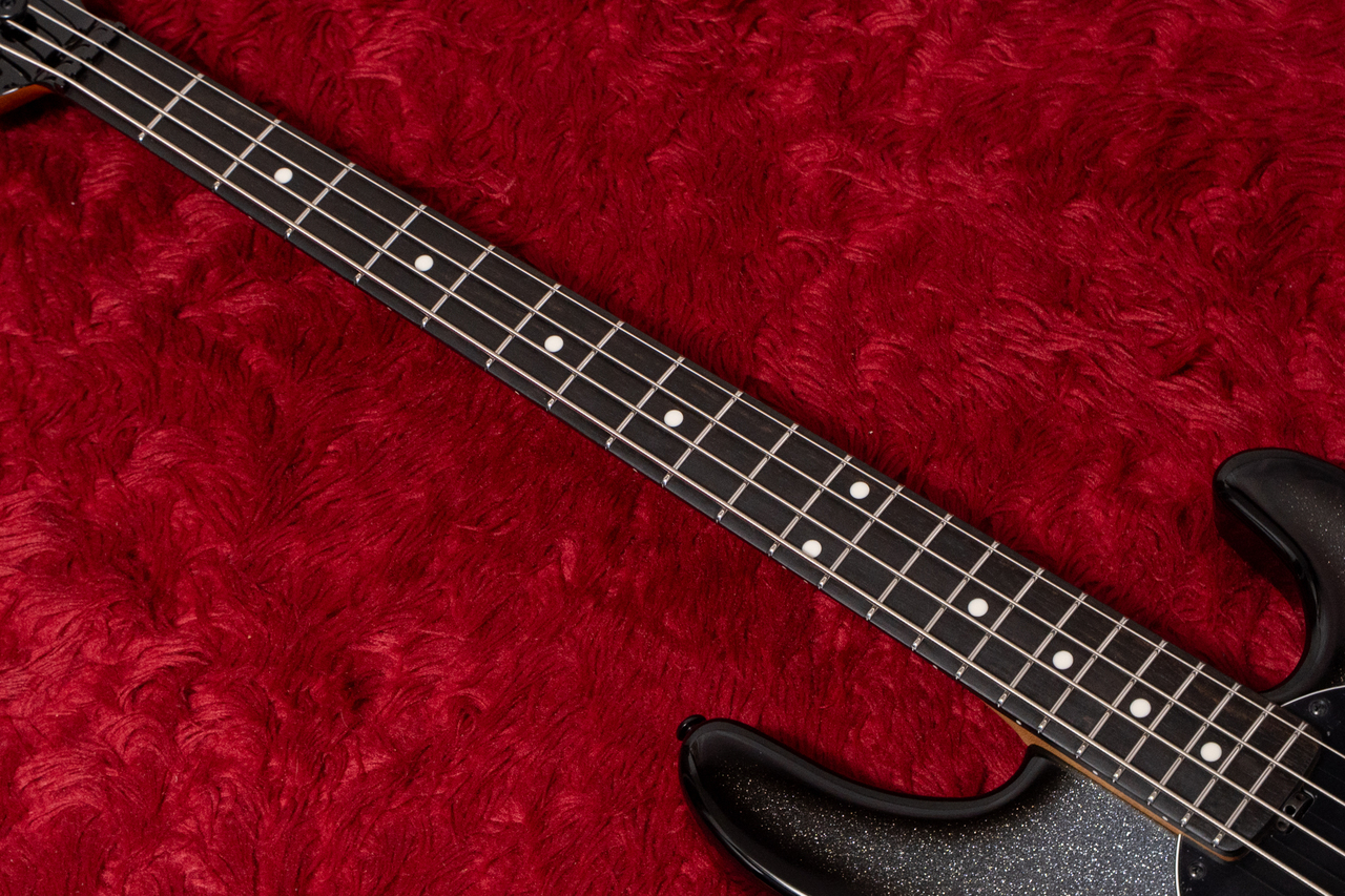 ERNIE BALL MUSIC MAN StingRay Special SD Smoked Chrome 2022 4.340