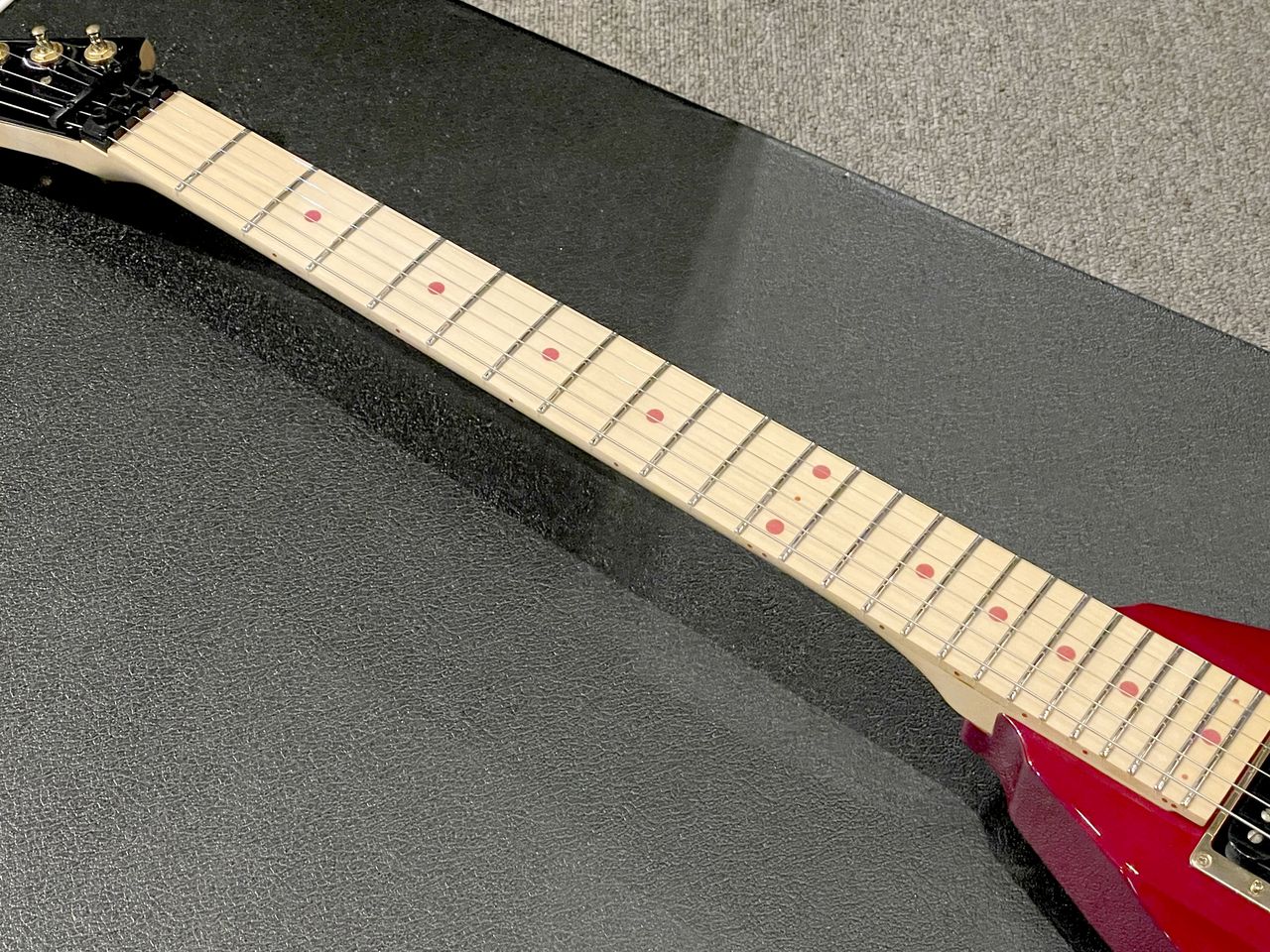 EDWARDS E-PV-143 PANTHERモデル ソフトケース付属 EDWARDS Sexy Finger V(E-PV-143)（中古）【楽器検索デジマート】
