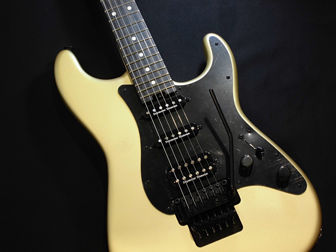 Charvel Pro-Mod So-Cal Style 1 HSS FR E / Pharaohs Gold【チョイキズ特価 !! 】