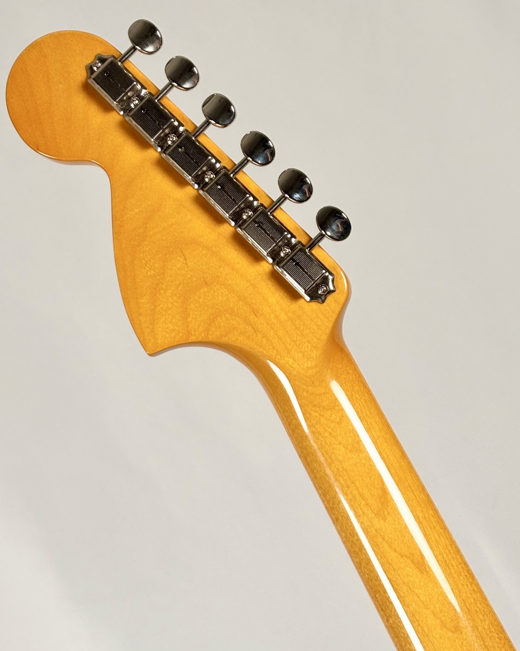 Fender American Vintage Ⅱ 1966 Jazzmaster -3 Color Sunburst