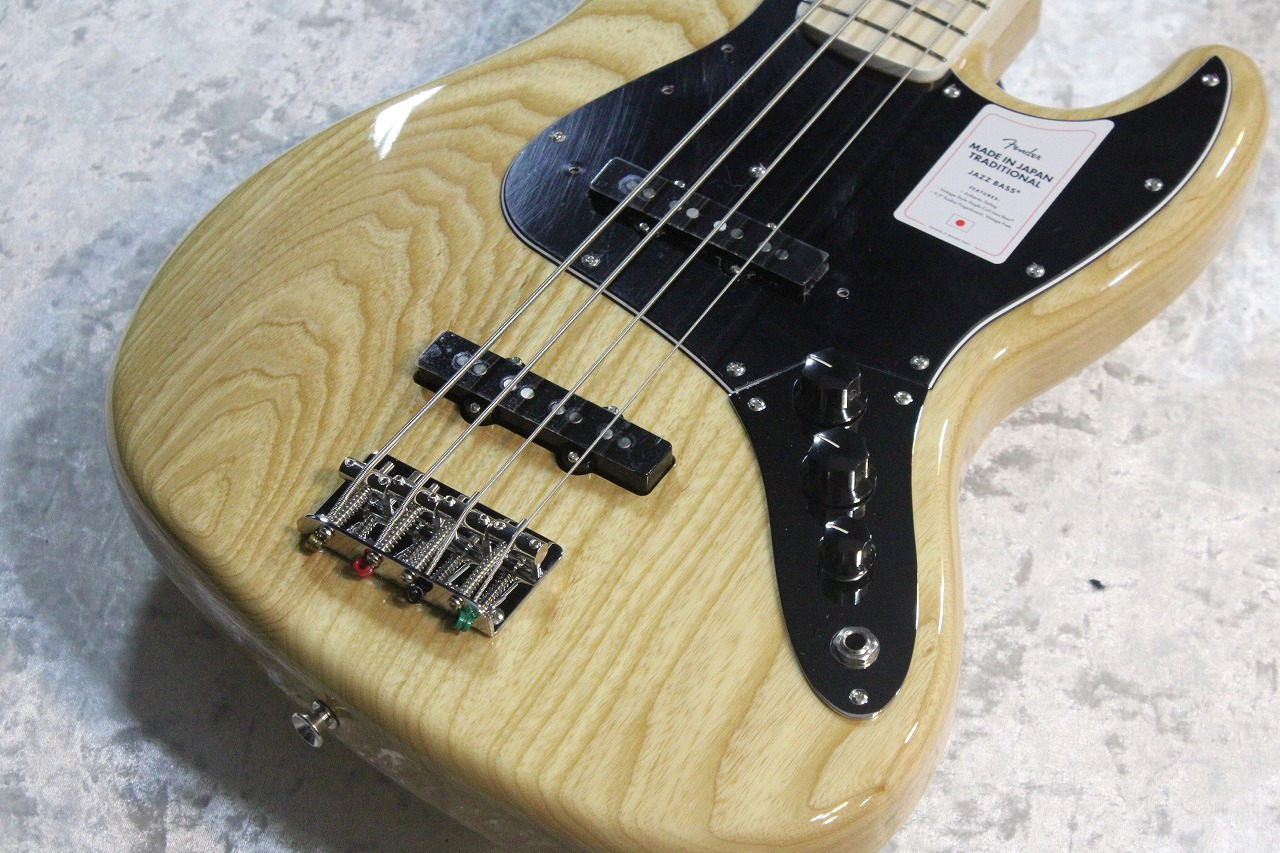 Fender Made in Japan Traditional II 70s Jazz Bass -Natural 