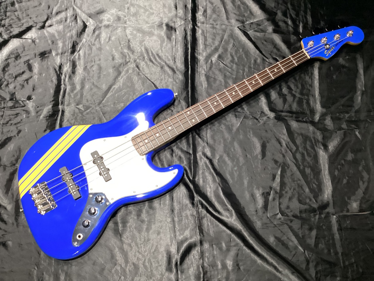 Squier by Fender TOMOMI Jazz Bass（中古）【楽器検索デジマート】