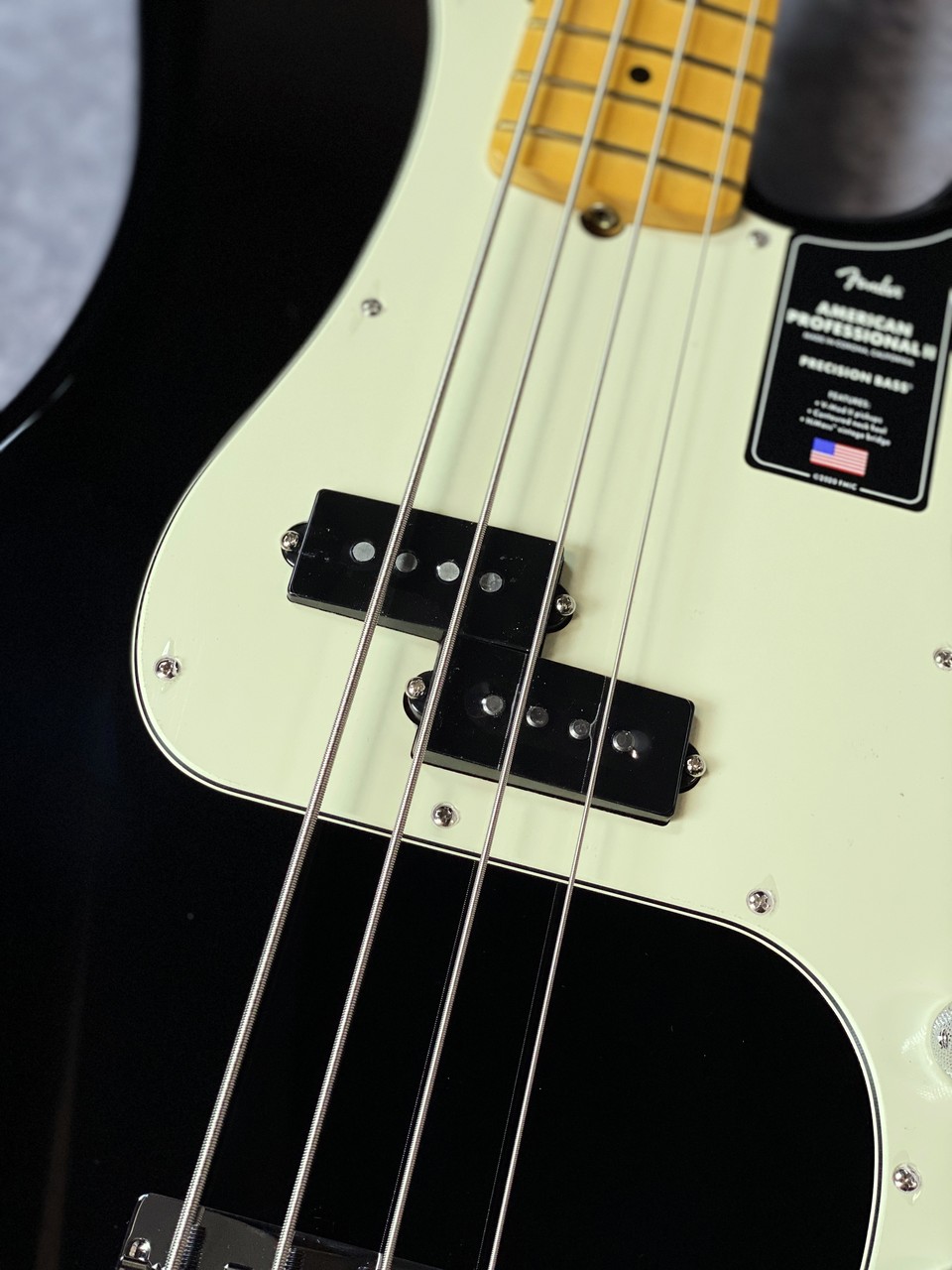 Fender American Professional II Precision Bass - Black - 【3.95kg