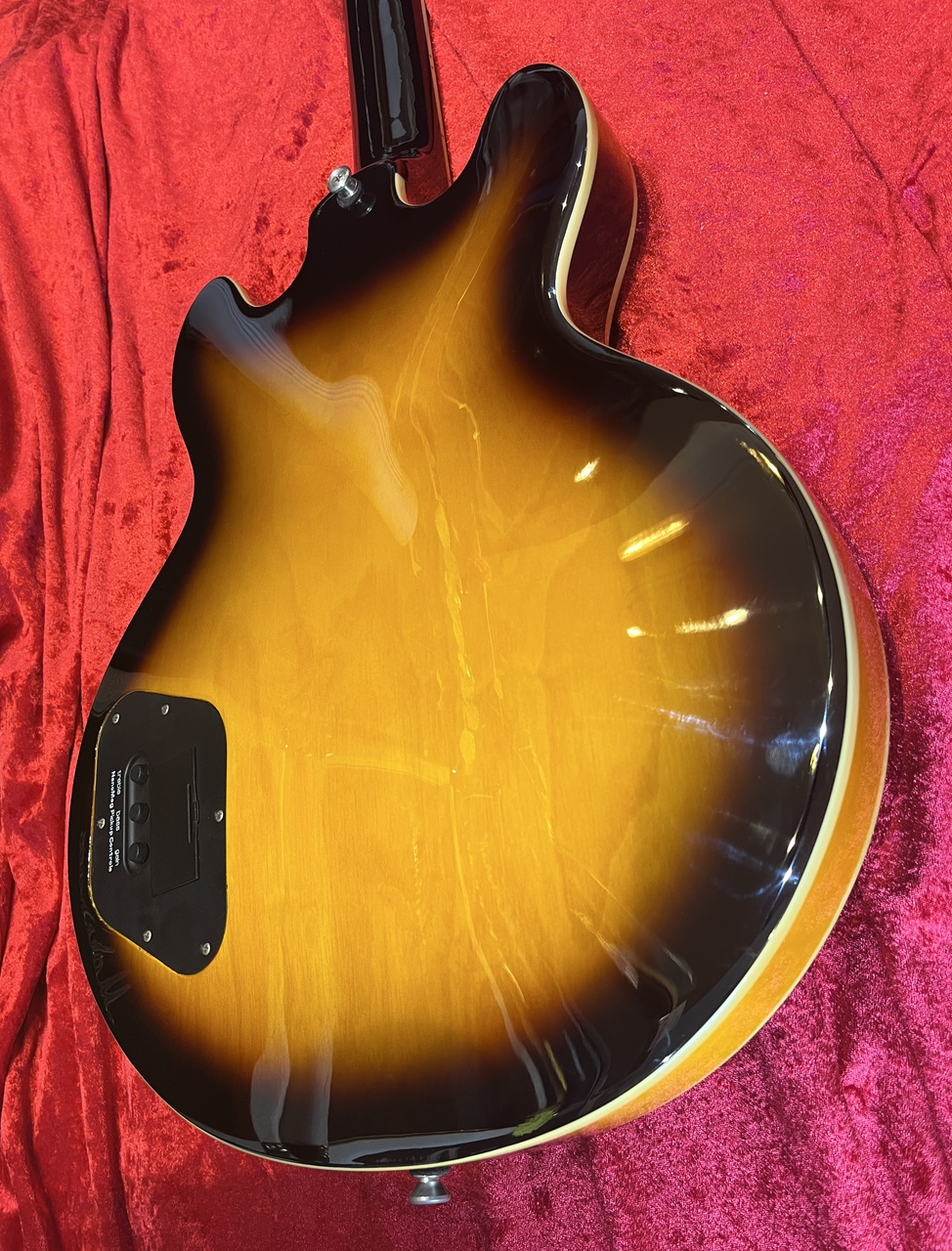 値下げ　エピフォン　Epiphone DOT ULTRA-339 Epiphone Ultra-339 Electric Guitar Review - Premier Guitar