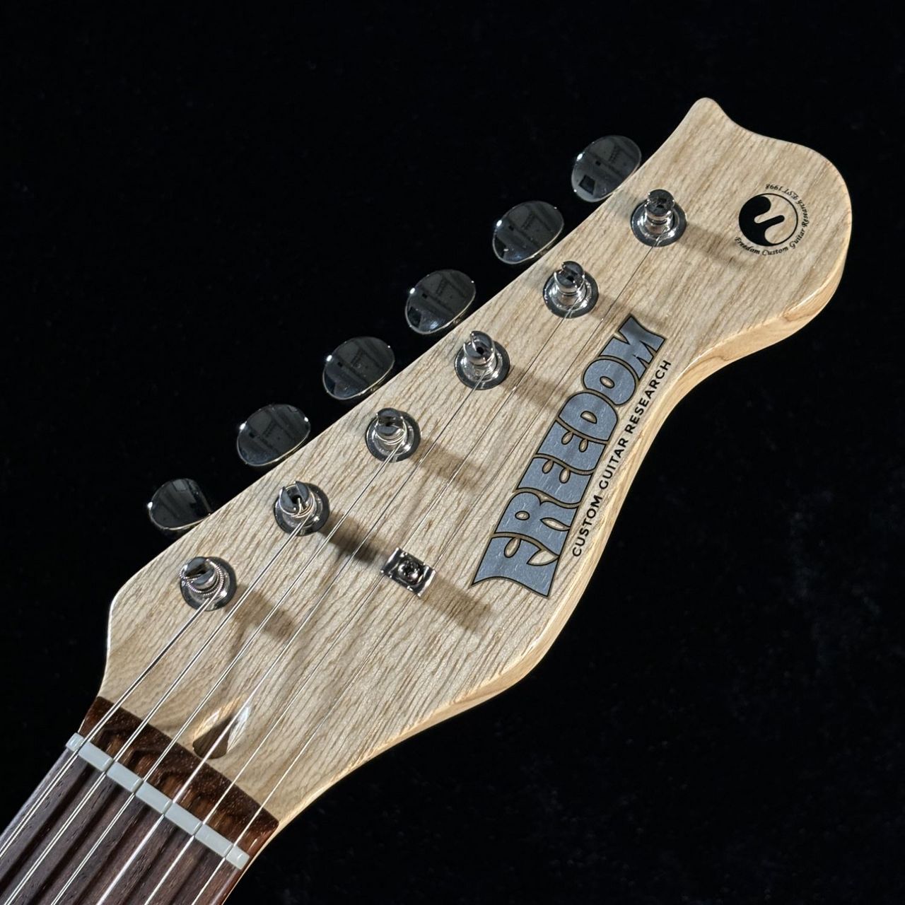 FREEDOM CUSTOM GUITAR RESEARCH O.S. Shaker【All Korina/ギター