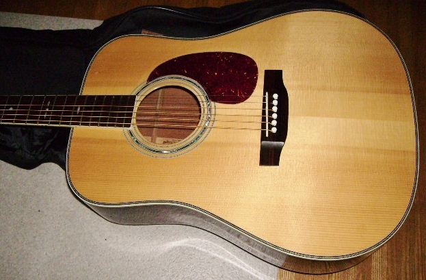 2024国産ARIAクラシックギター A-40S トップ単板　中古　ハードケース付 本体
