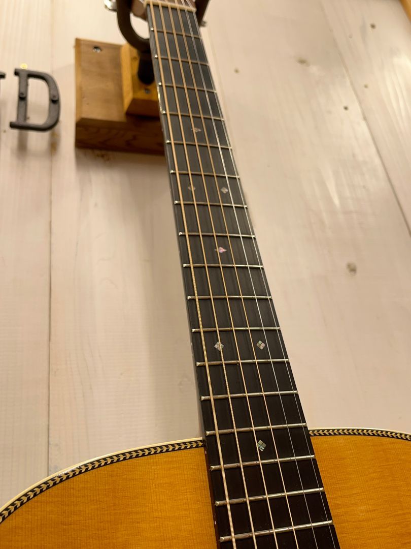 Martin 2002年製 HD-28V ♯866308 【無金利分割OK】（中古）【楽器検索