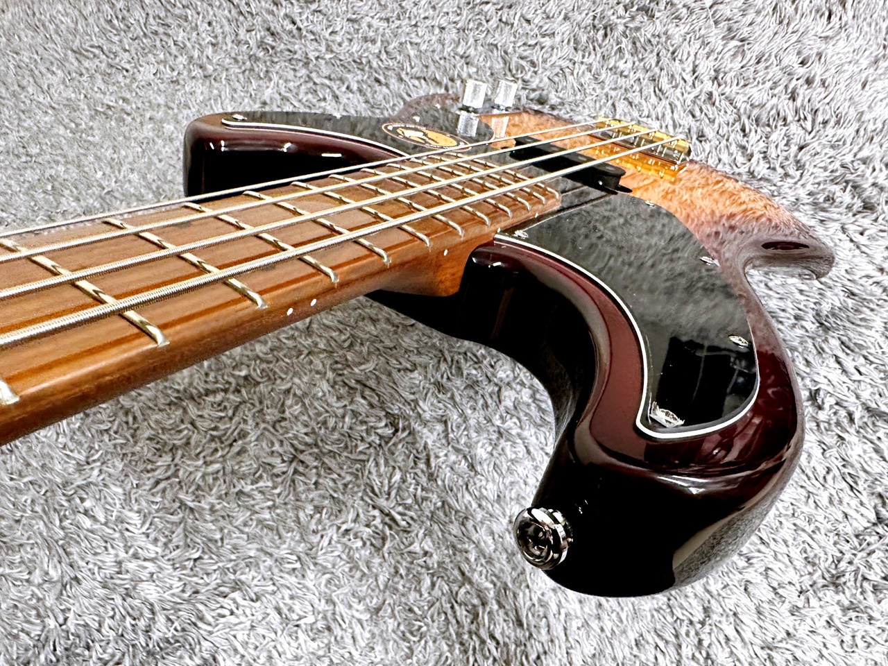 Sire D5 Alder 4st TS (Tobacco Sunburst) with Marcus Miller【2023年