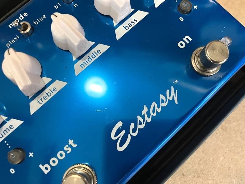 Bogner Ecstasy Blue ギターエフェクター 故障 ジャンク品 Bogner Ecstasy Blue ギターエフェクター 故障 ジャンク品