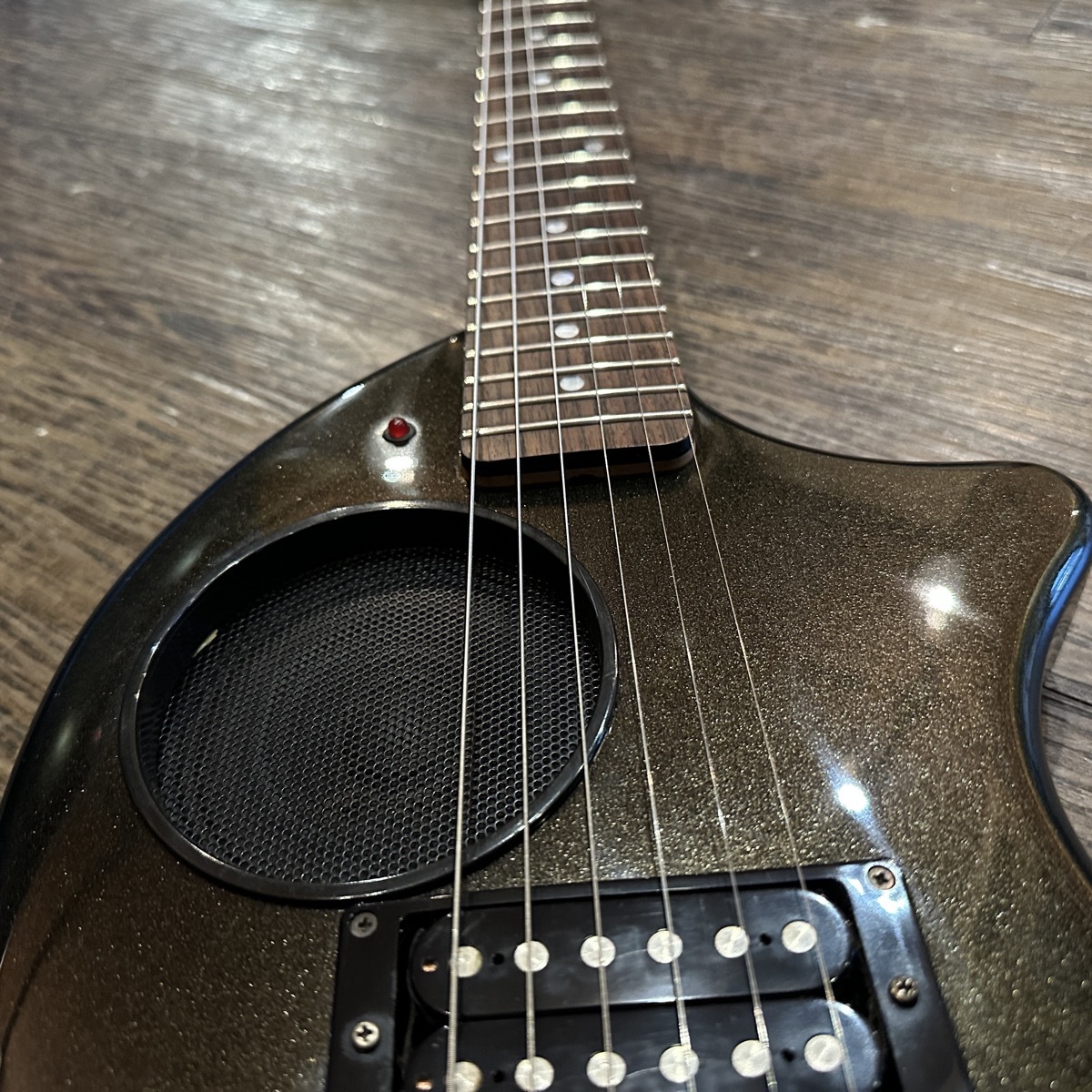 FERNANDES ZO-3 芸達者??　現地引き取り(埼玉県越谷市) FERNANDES ZO-3 芸達者?? 現地引き取り(埼玉県越谷市) FERNANDES