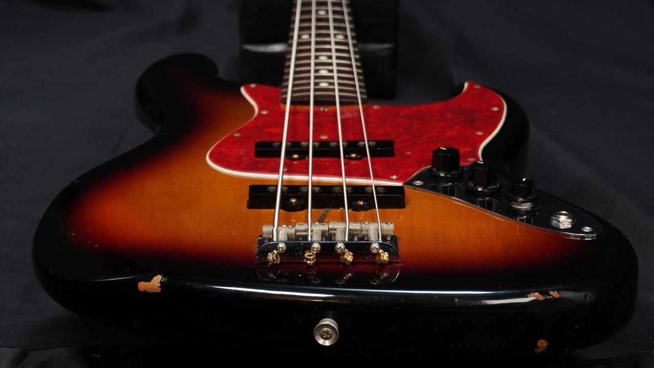 Fender Japan JB62-75US 3TS(1996-2006/Alder/Spiral)【御茶ノ水