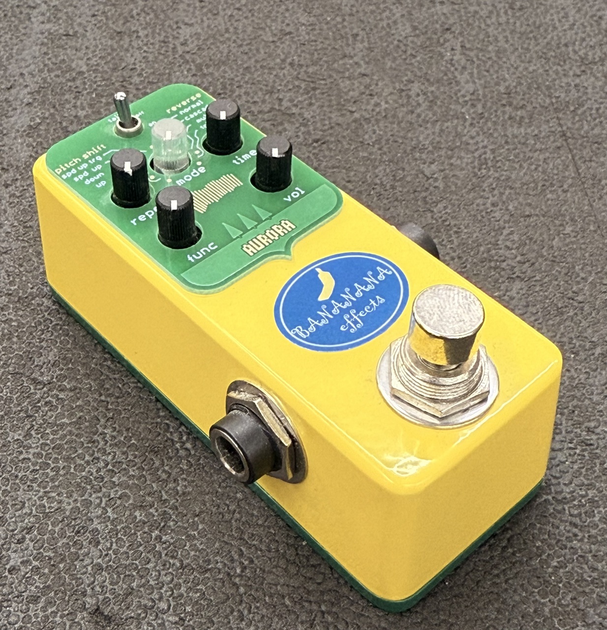 Bananana Effects Aurora バナナエフェクト オーロラ Amazon.com: Bananana Effects - AURORA : Musical Instruments
