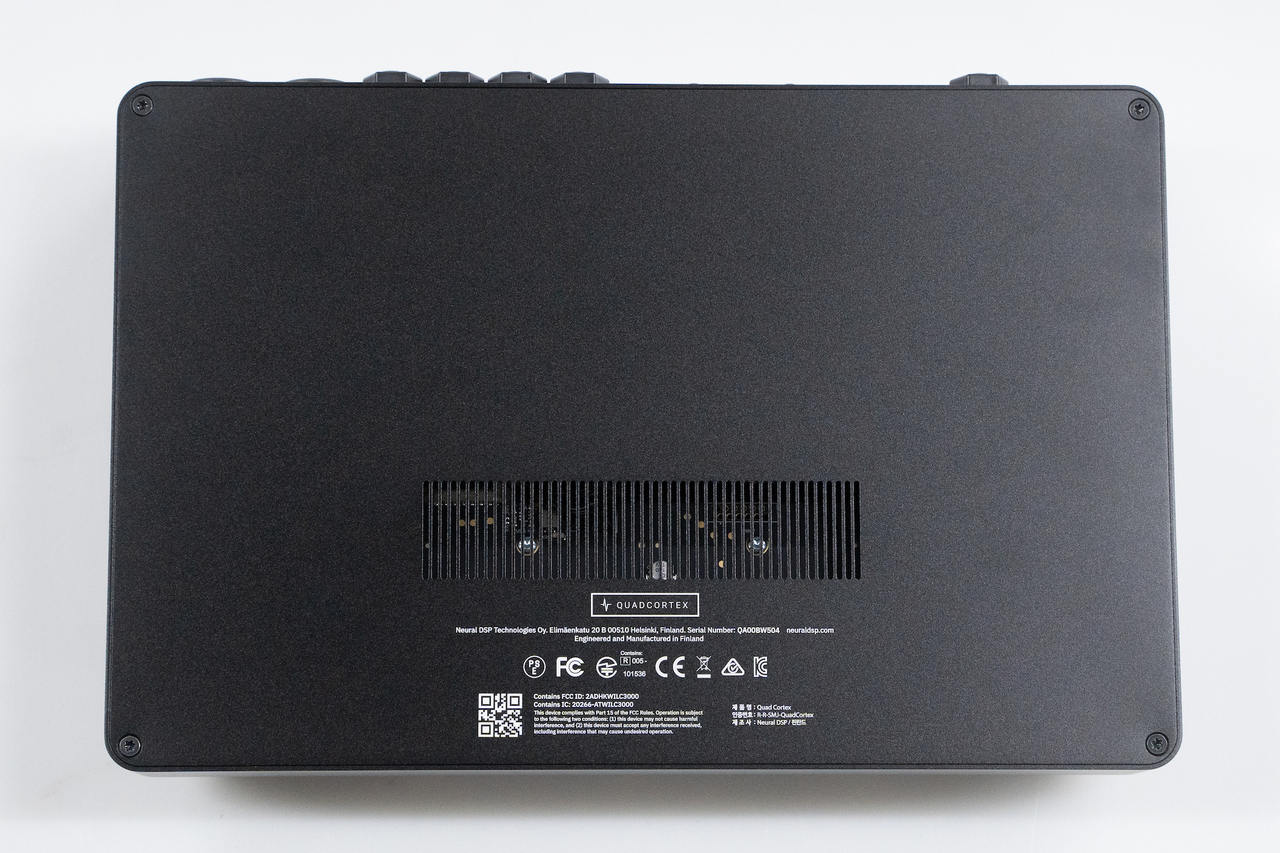 Neural DSP Quad Cortex Limited Edition Black and Gold  【GIB横浜】（新品/送料無料）【楽器検索デジマート】