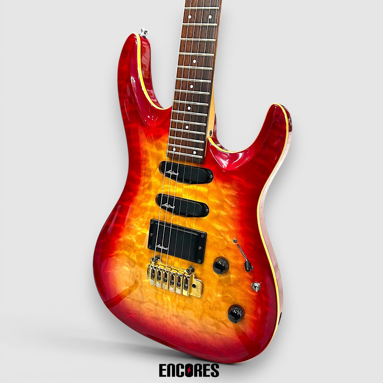 ギター Aria Pro II MAC MAGNA series Aria Pro II MAC Magna Series Electric Guitar Quilted Maple Red SSH