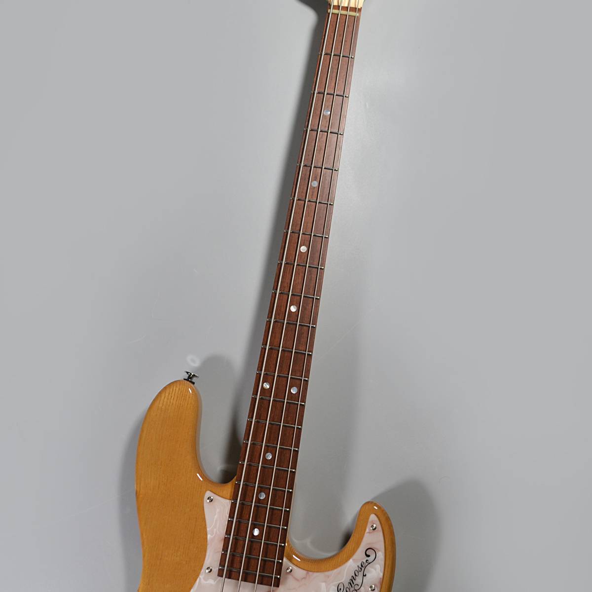 momose MJ-SSF/NJ EQS ANA White marble pickguard【ショップ