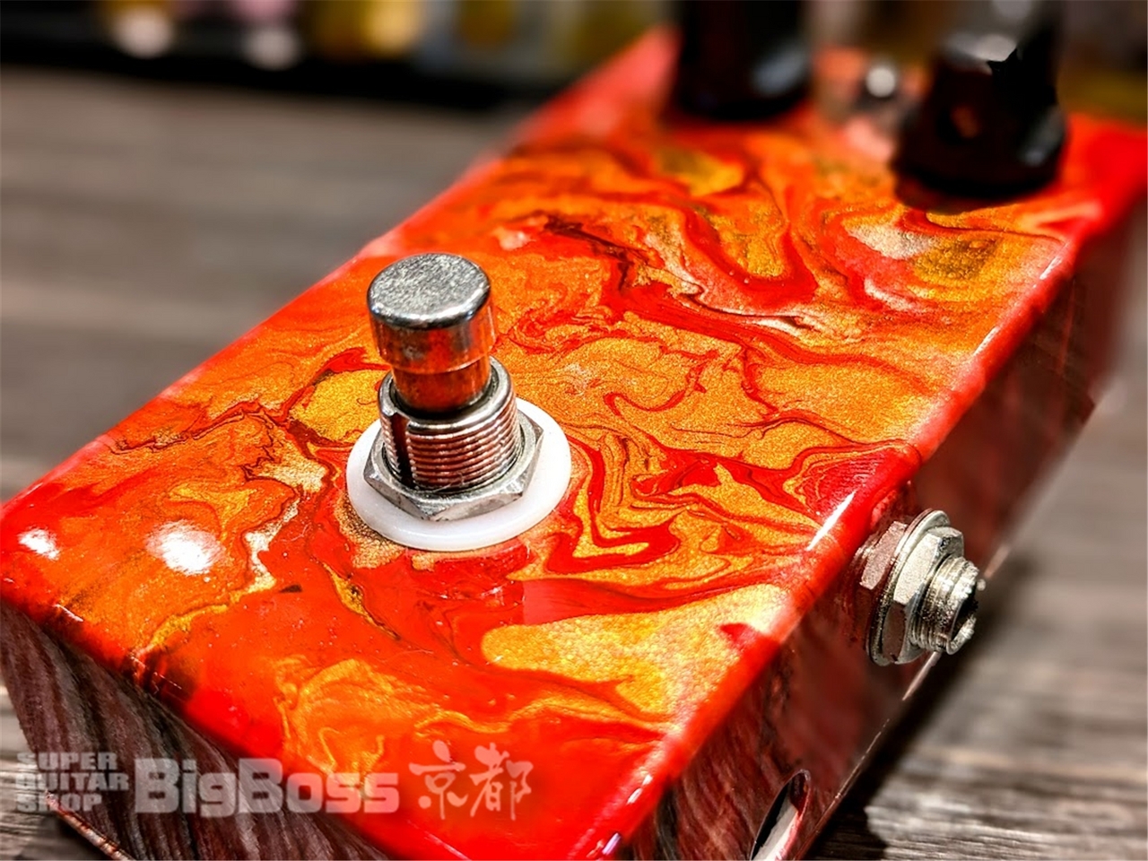 Rockbox REDDOG overdrive オーバードライブ　マーブル Rockbox Electronics Red Dog Distortion」レビュー | 魔法の箱研究所