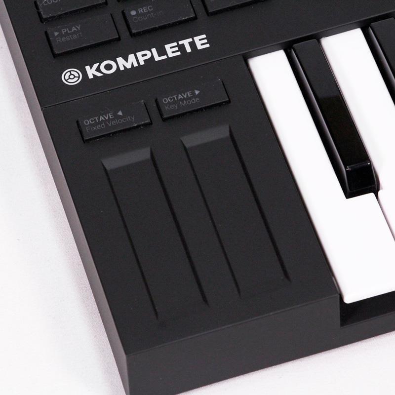 中古 KOMPLETE KONTROL M32 rivin Native Instruments(ネイティブ