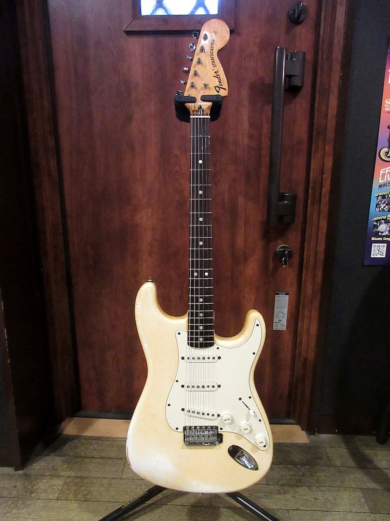 Fender 1972 Stratocaster Olympic White/Rose（ビンテージ）【楽器