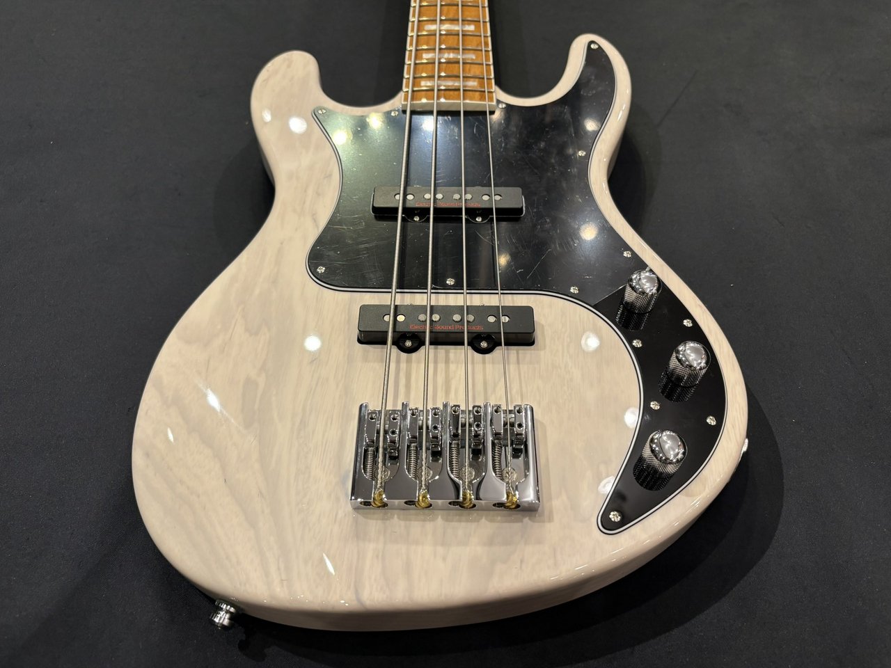 ESP 凛~Lynn~ SID 20th Anniversary Edition 【明希 Signature Model