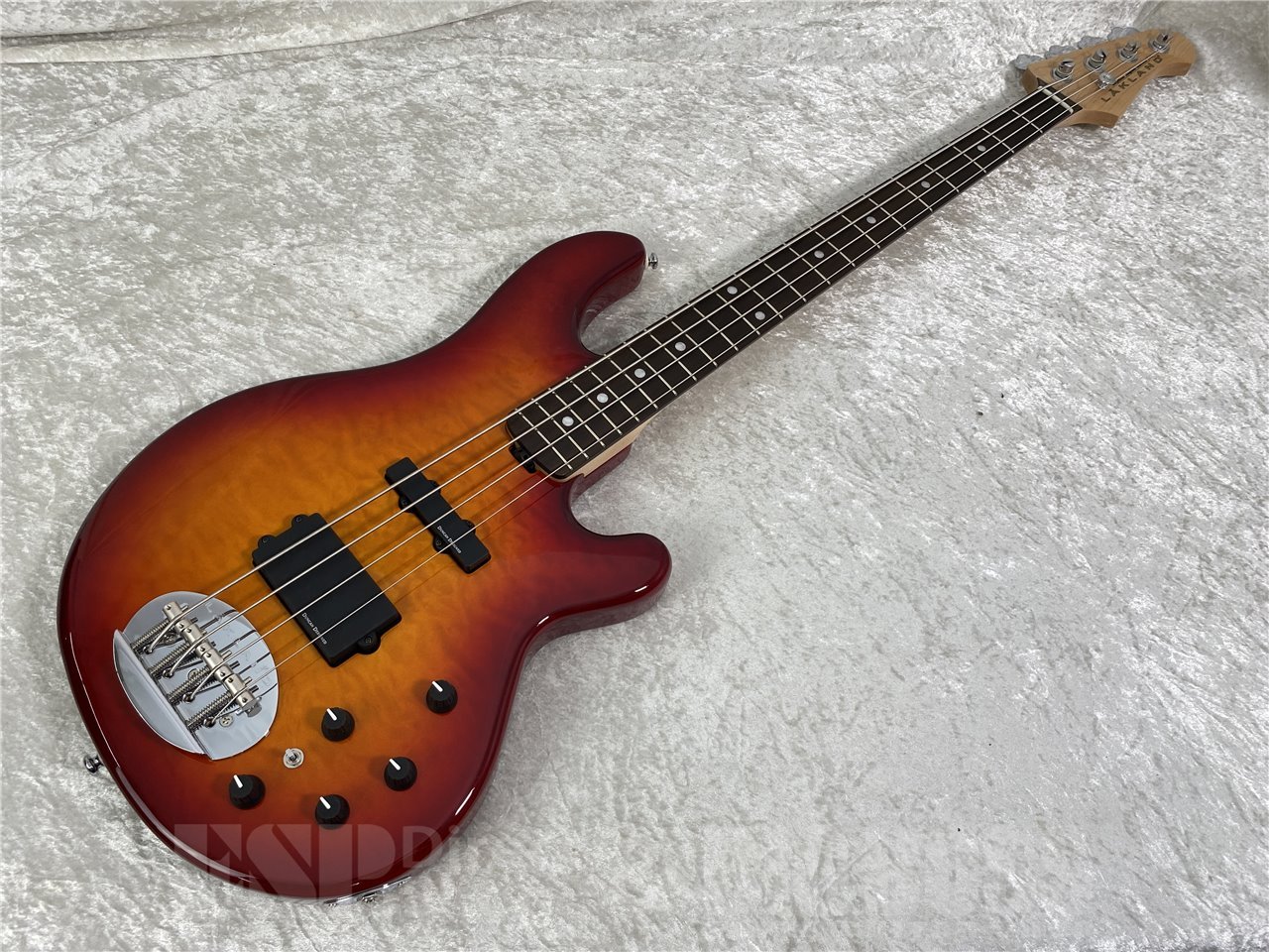 Lakland SK-4DX ESP製 国産 4弦 アクティブベース LAKLAND SK-4DX Cherry Sunburst Maple FB エレキベース(レイク