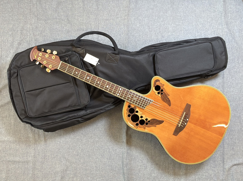 【美品】Ovation Celebrity Deluxe CC247 エレアコ Ovation Celebrity Deluxe CC247（中古）【楽器検索デジマート】