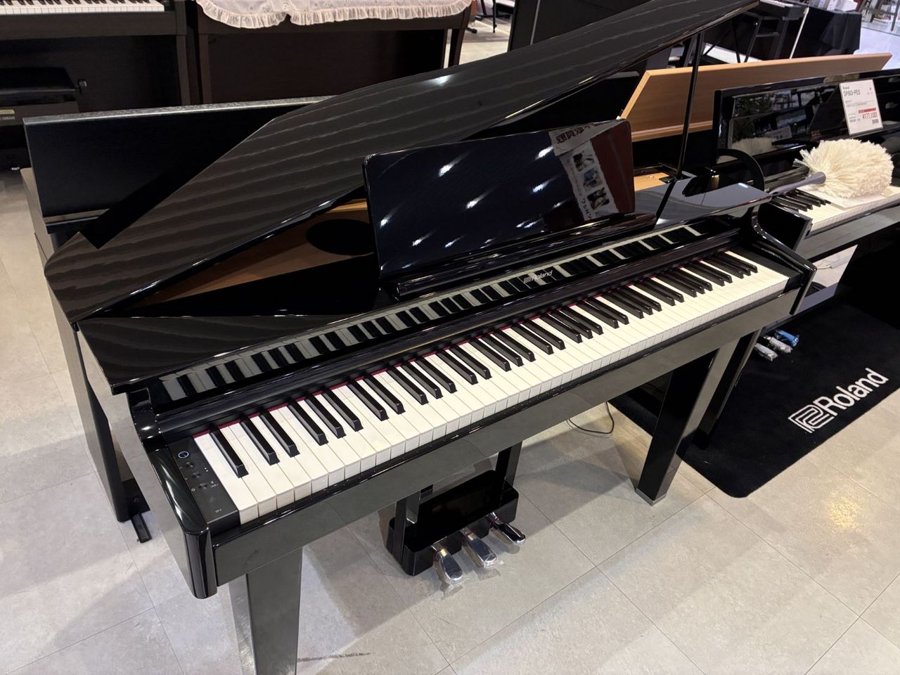 Roland GP-3-PES ※椅子付属（新品特価/送料無料）【楽器検索デジマート】
