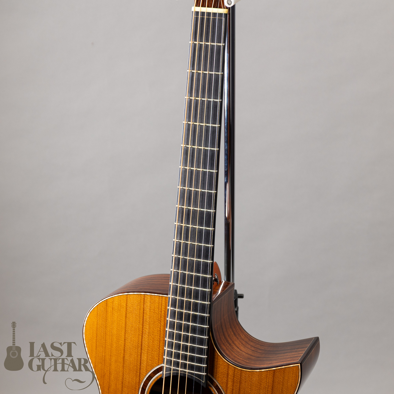 Hozen Guitars Black Label MJ Sinker Red Cedar Indian