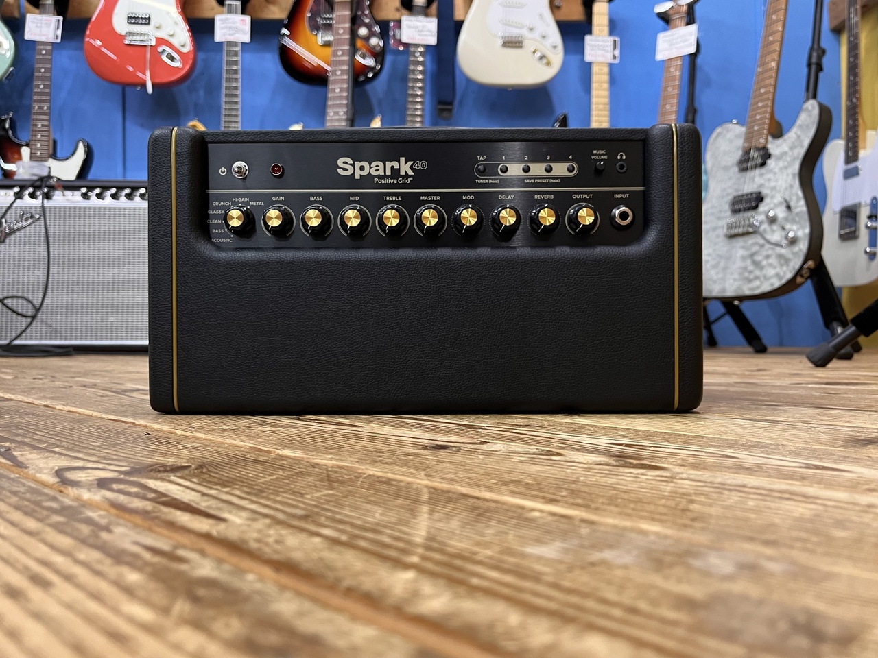 Positive Grid Spark 40 ｜ Black（中古）【楽器検索デジマート】