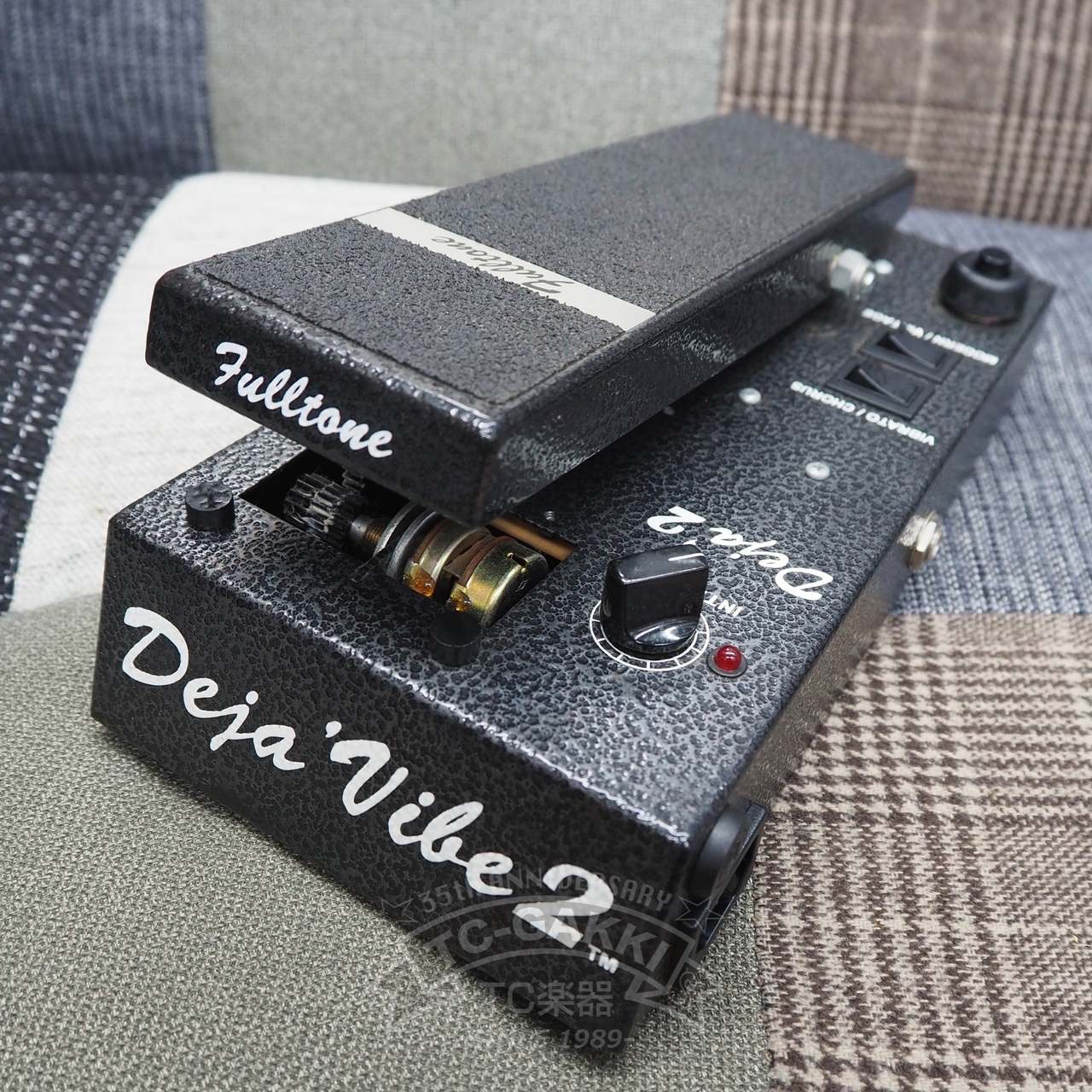 ユニヴァイブ系 Fulltone Deja Vibe 2 中古 mod品 ユニヴァイブ系 Fulltone Deja Vibe 2 中古 mod品 - メルカリ