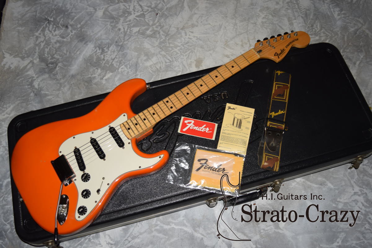オレンジ　Orange OS-500 ストラトモデル 70s 入荷情報】Fender Player Stratocaster MN Capri Orange｜島村