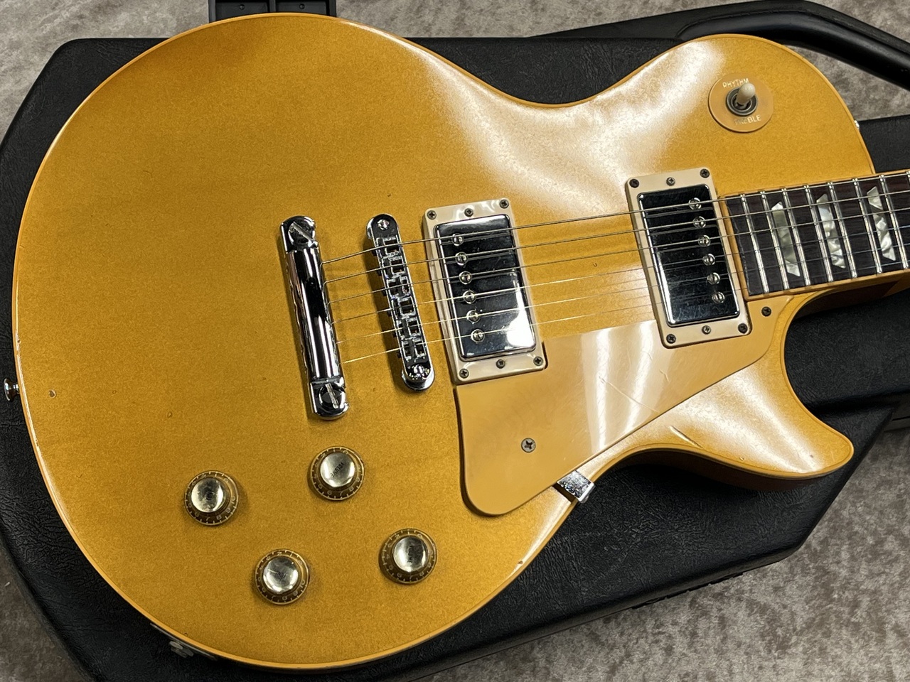 Gibson Les Paul Standard Gold Top 1977年製Vintage【PRICE DOWN