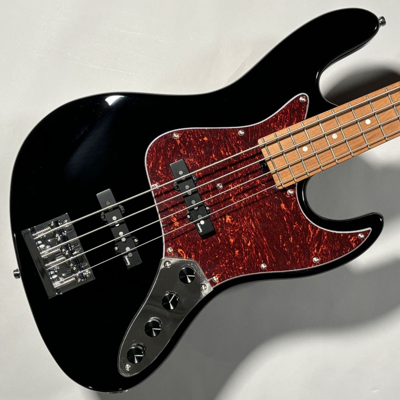 Sadowsky MX21 VJ4 Maple Fingerboard Black 【MetroExpressシリーズ