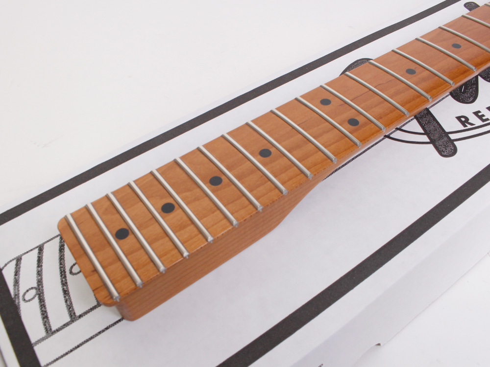 Fender ROASTED MAPLE TELECASTER NECK, 22 JUMBO FRETS, 12