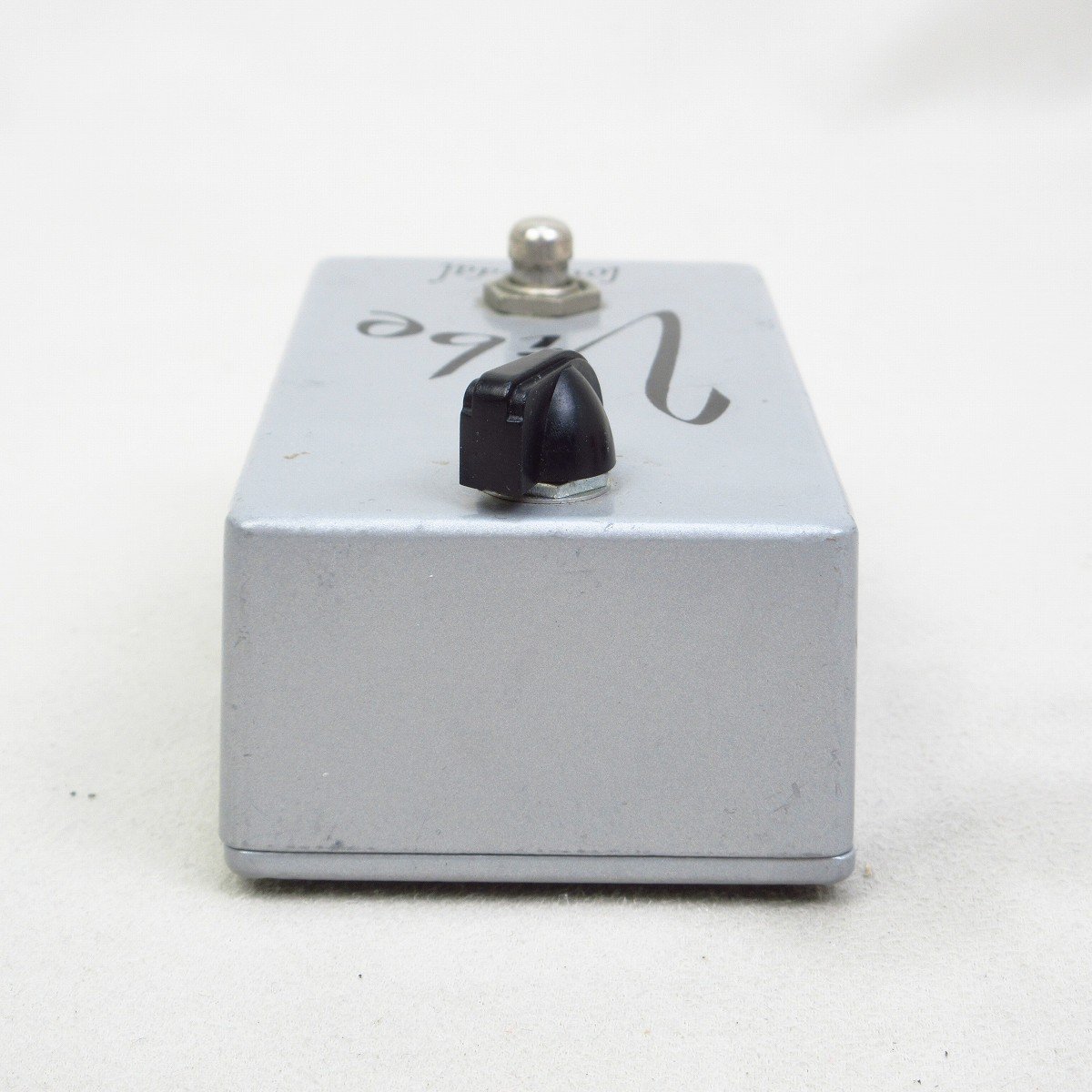 Lovepedal Vibe ギターエフェクター LovePedal Vibe Vibrato Pedal - YouTube