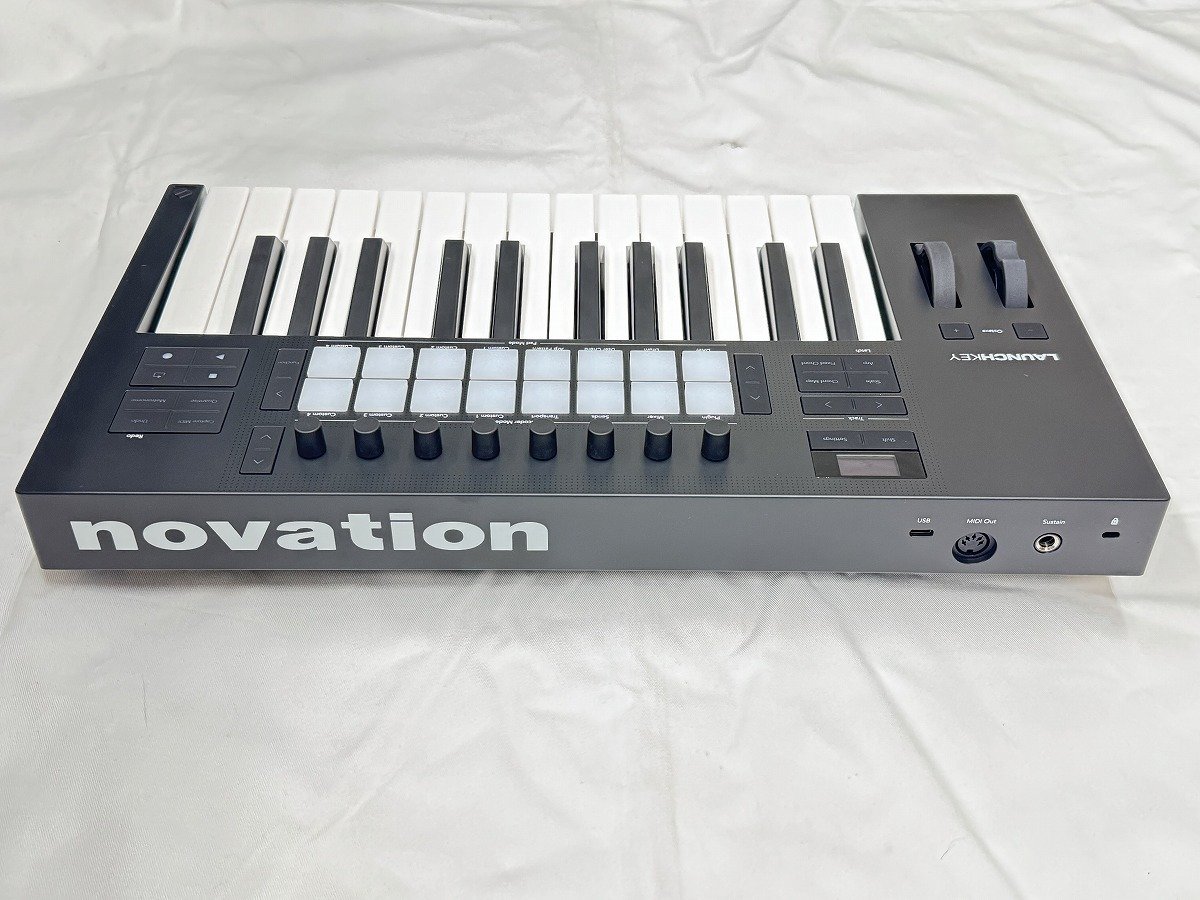 Novation Launchkey 25 MK4 25鍵フルサイズ・シンセアクション鍵盤