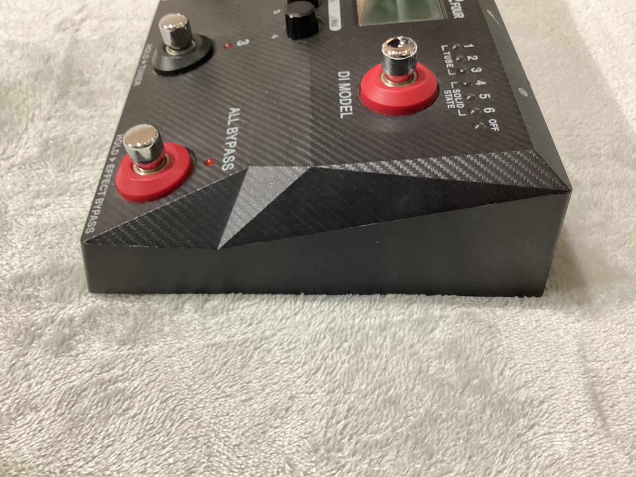 ZOOM B2 FOUR（中古）【楽器検索デジマート】