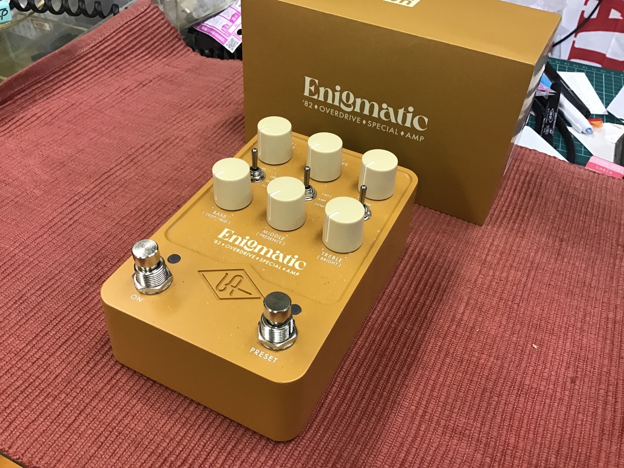 UAFX Enigmatic 箱付き（美品中古） UNIVERSAL AUDIO ( ユニバーサルオーディオ ) UAFX Enigmatic