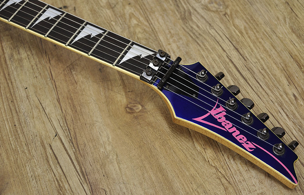 アイバニーズ　PGM100 ポールギルバートモデル エレキギター】Ibanezから新作ポール・ギルバートモデルが登場