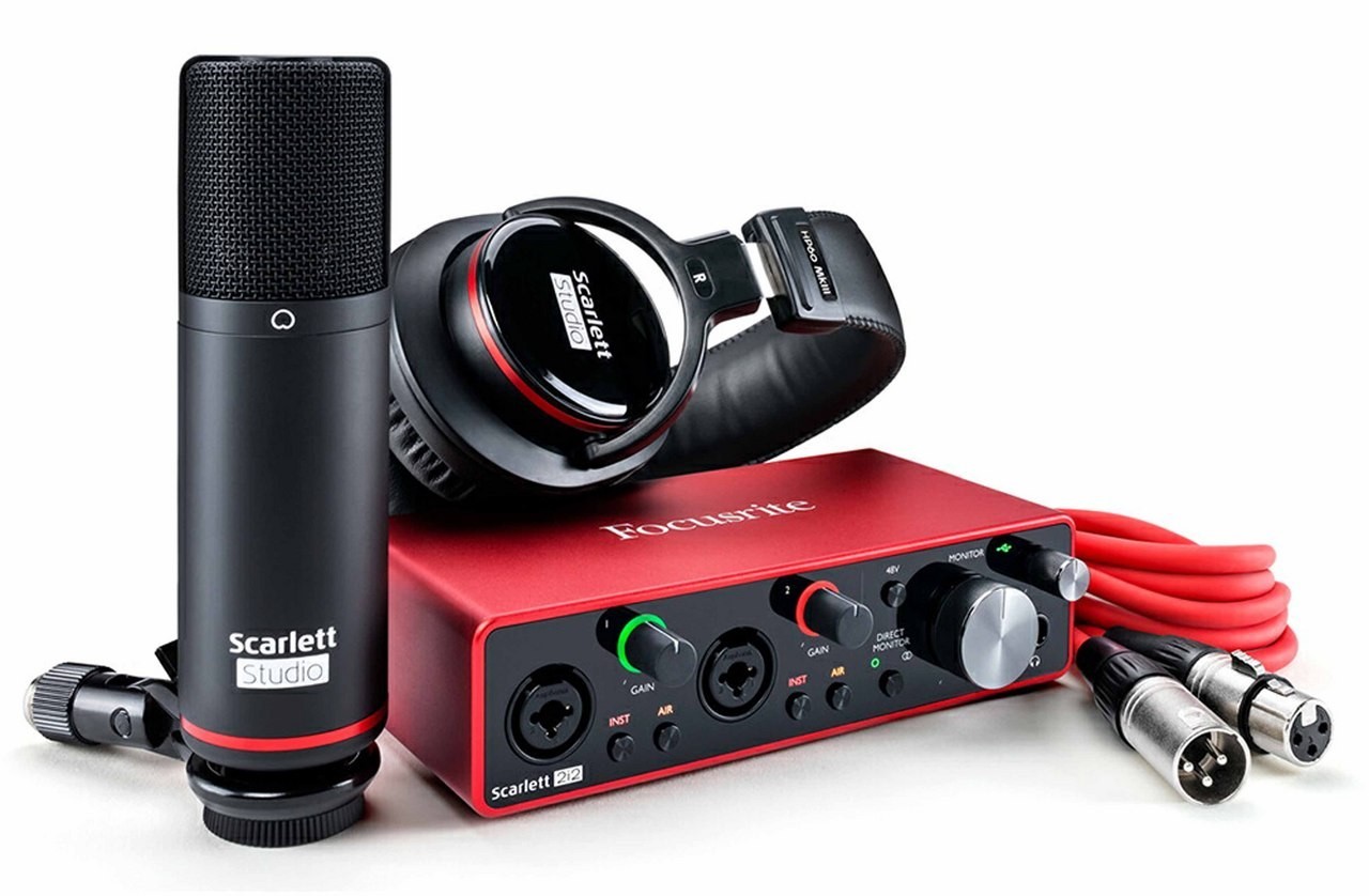 Focusrite Scarlett 2i2 Studio Pack (gen.3)【未開封品】【商品入替