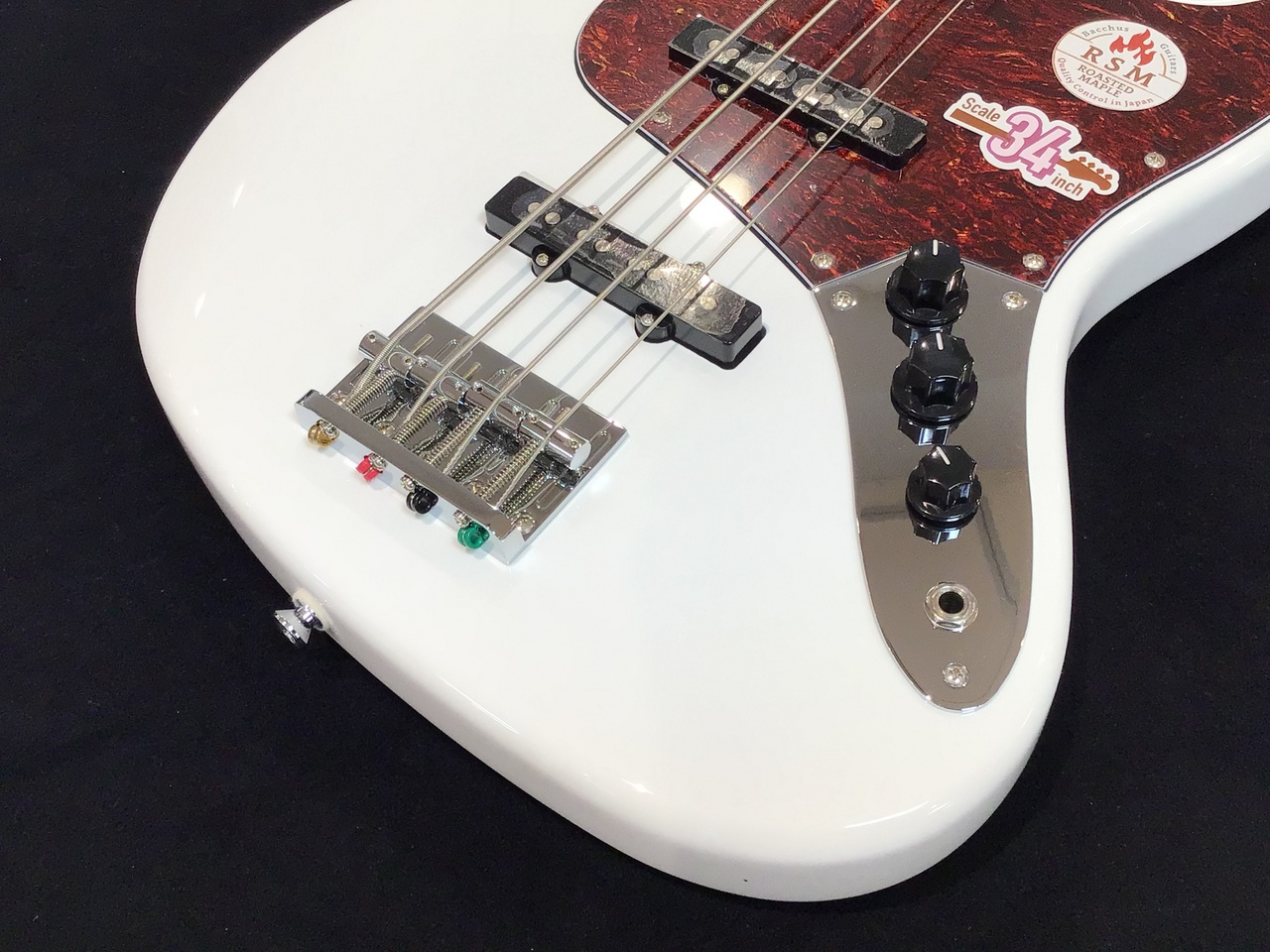 Bacchus WL4-STD/RSM / WH（新品特価/送料無料）［デジマート