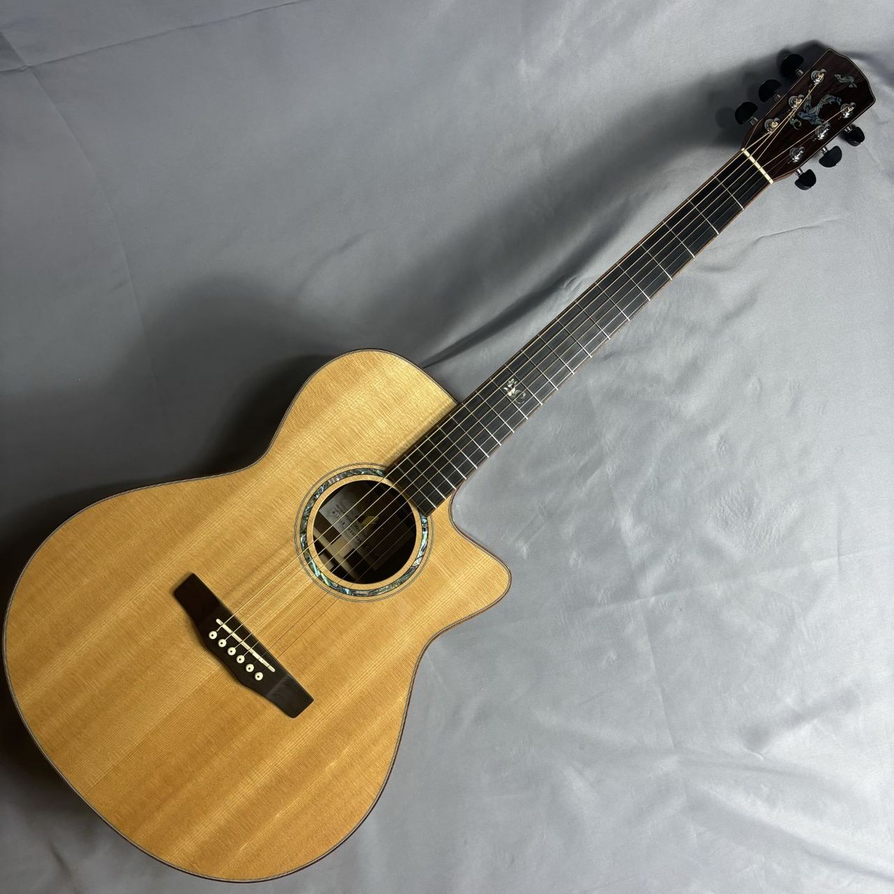 最終値引き週末まで！美品！Morris s-101III エレアコ MORRIS 【Hand Made Premium】 S-101III モーリス ｜イケベ楽器