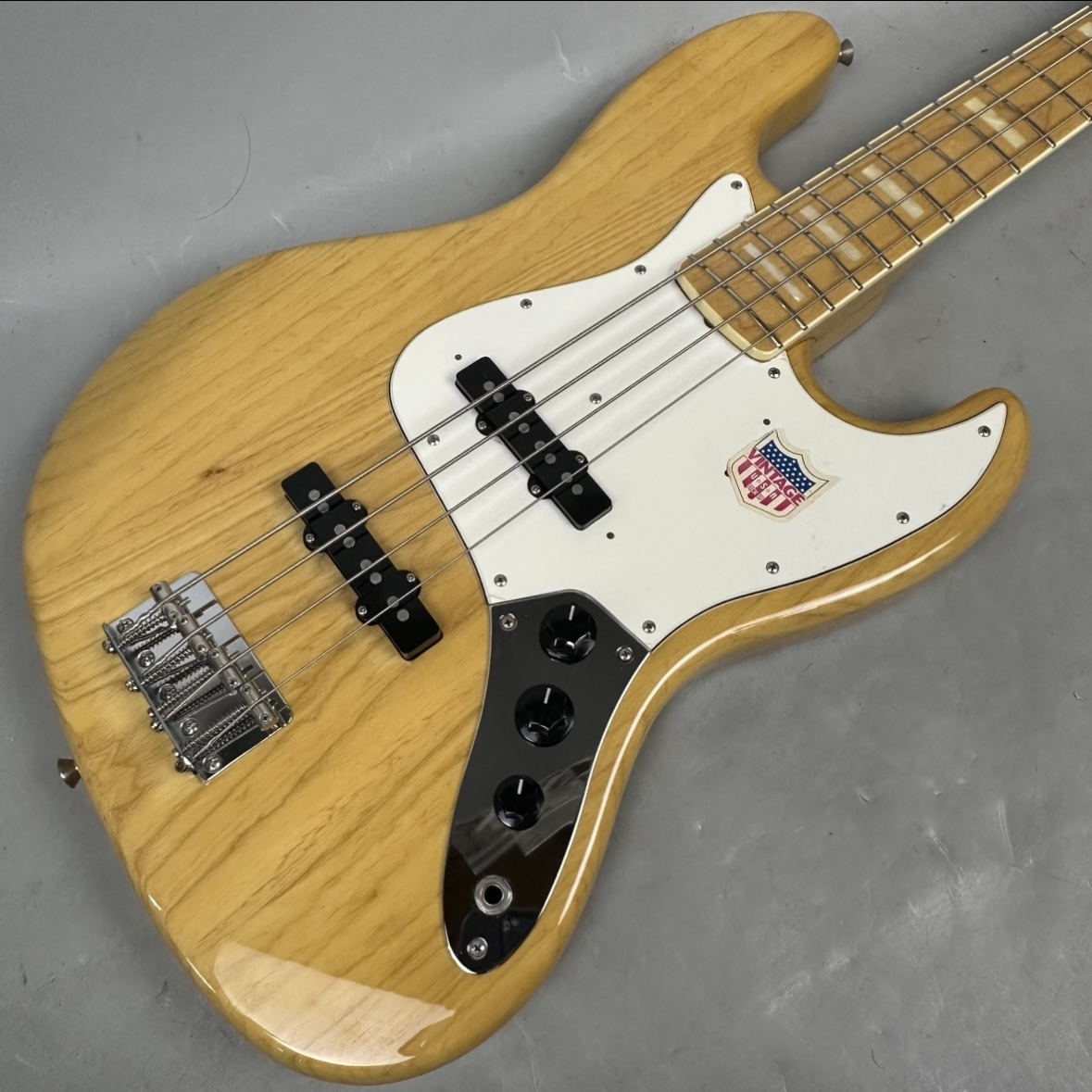 Fender Japan JB75-100US Crafted In Japan（中古/送料無料）【楽器