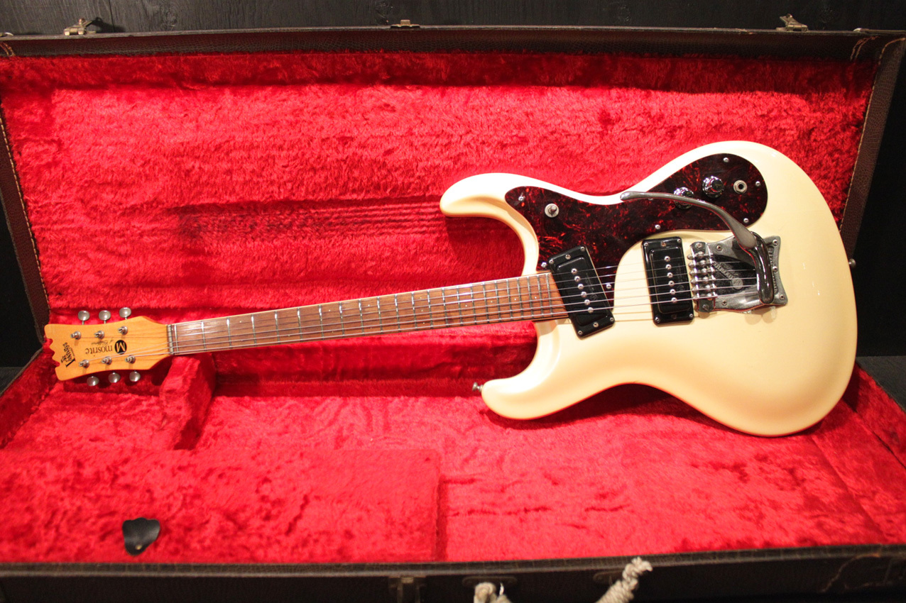 Mosrite Mark I The Ventures Model Vibramute Pearl White 1965