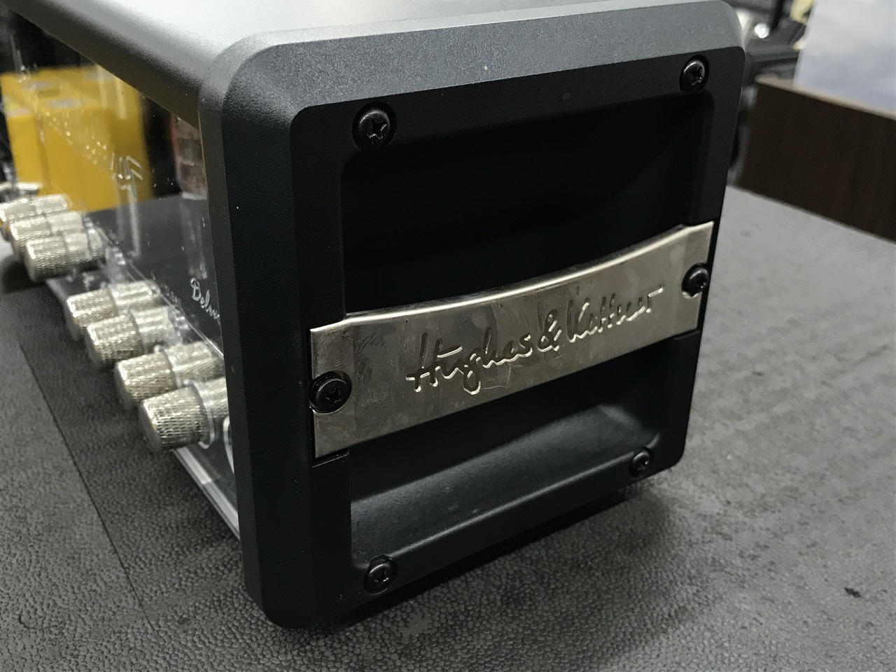 Hughes&Kettner Tubemeister Deluxe 20（中古）【楽器検索デジマート】